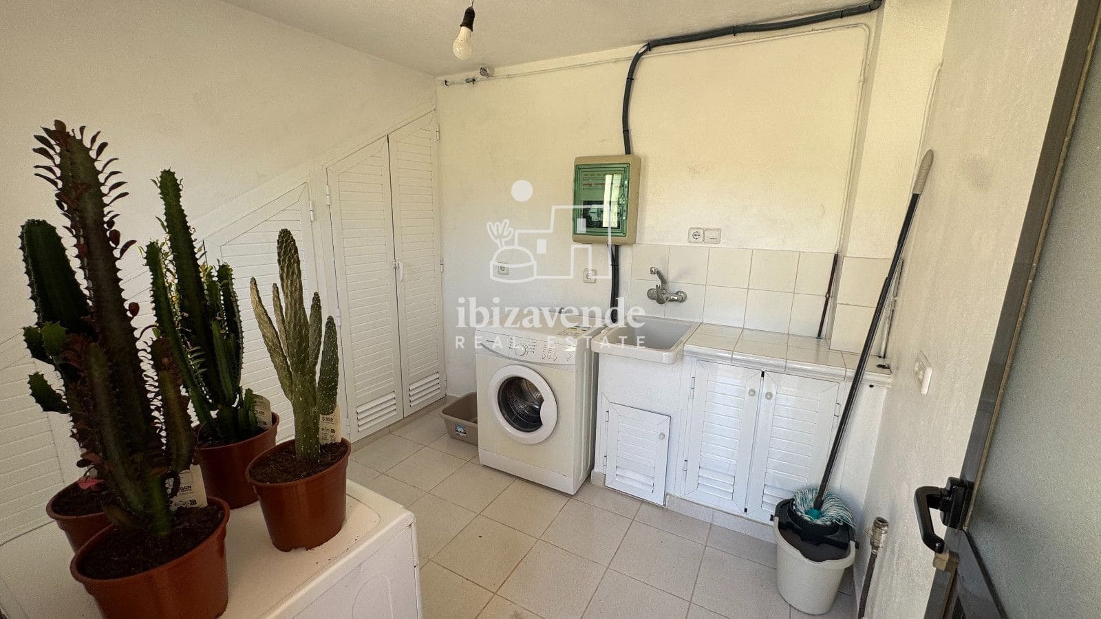 4 bedroom Villa for rent in San Jose / Sant Josep de Sa Talaia with garage - € 3,300 (Ref: 9848295)