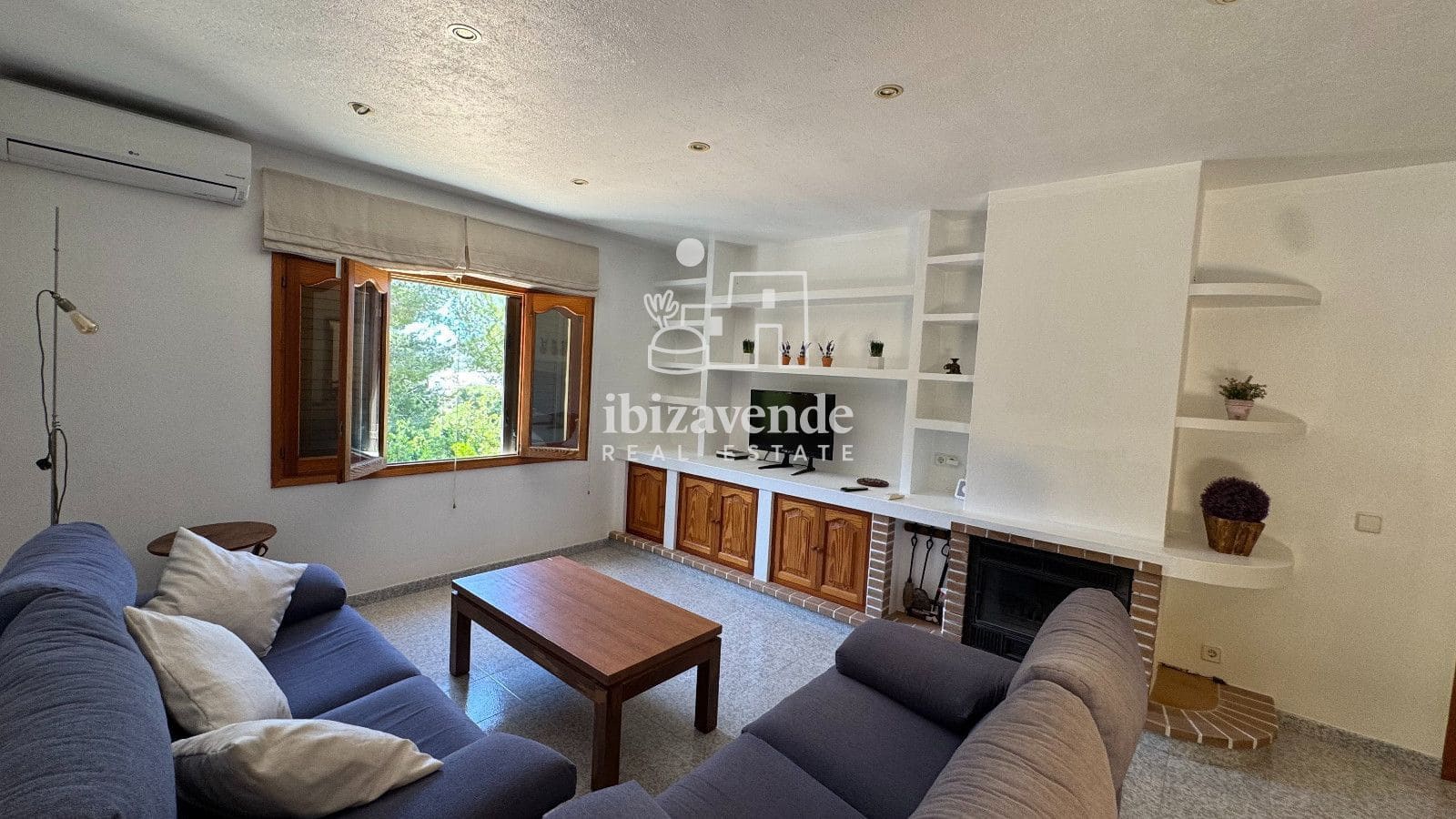 4 bedroom Villa for rent in San Jose / Sant Josep de Sa Talaia with garage - € 3,300 (Ref: 9848295)