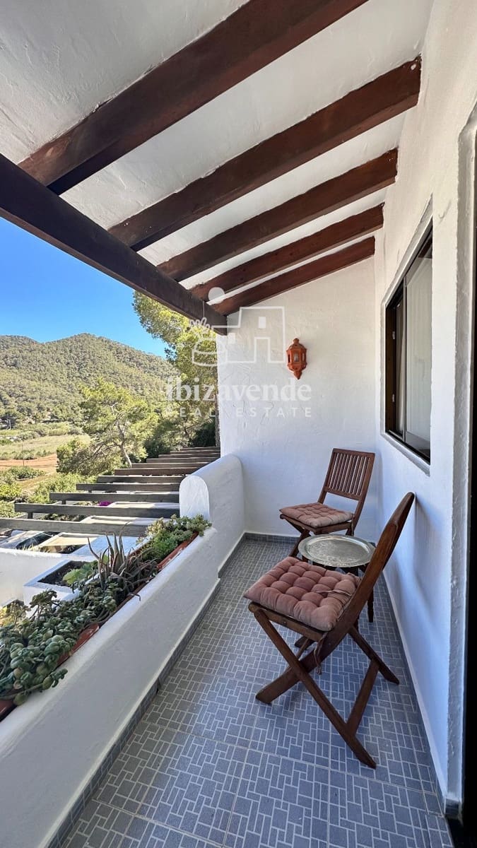 2 bedroom Flat for rent in Cala Llonga with pool garage - € 4,500 (Ref: 9849836)