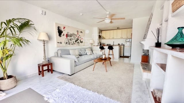 2 bedroom Flat for rent in Cala Llonga, Santa Eulalia / Santa Eularia with pool garage - € 4,500 (Ref: 9849836)