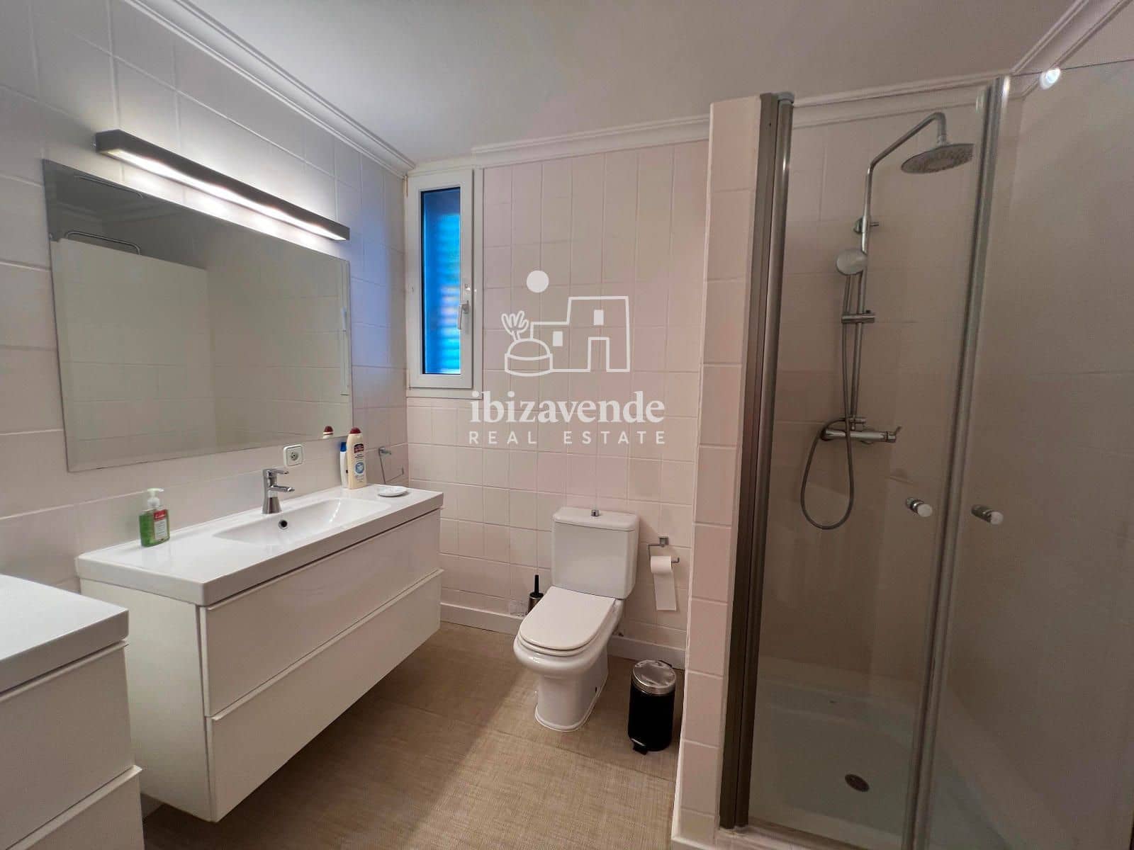4 bedroom Villa for sale in Nuestra Senora de Jesus with pool garage - € 2,700,000 (Ref: 9860578)