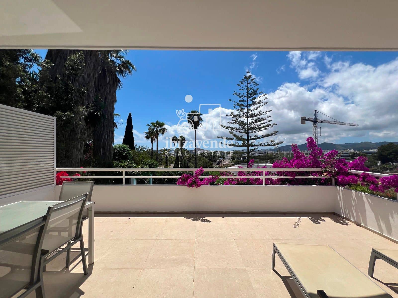 4 bedroom Villa for sale in Nuestra Senora de Jesus with pool garage - € 2,700,000 (Ref: 9860578)