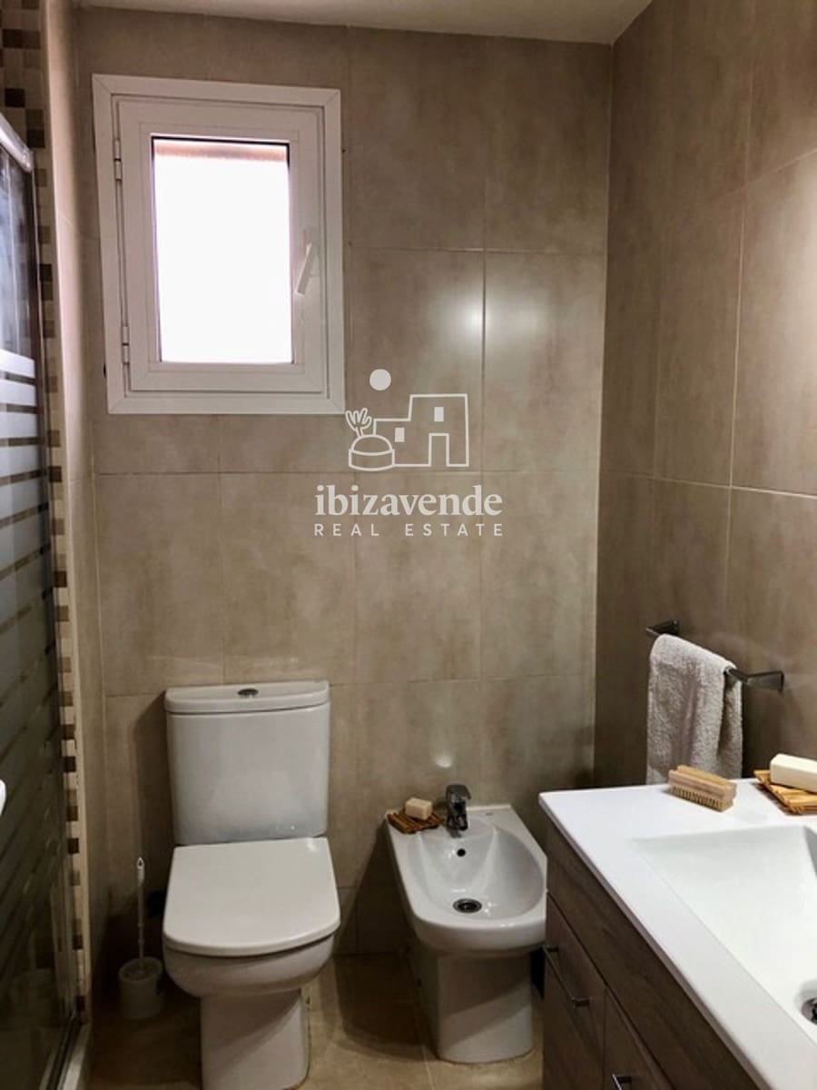3 bedroom Flat for rent in Ibiza / Eivissa town - € 4,000 (Ref: 9872365)