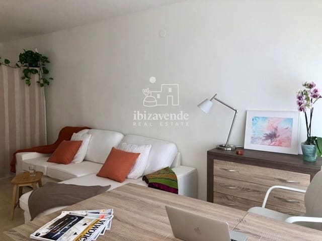 3 bedroom Flat for rent in Ibiza / Eivissa town - € 4,000 (Ref: 9872365)