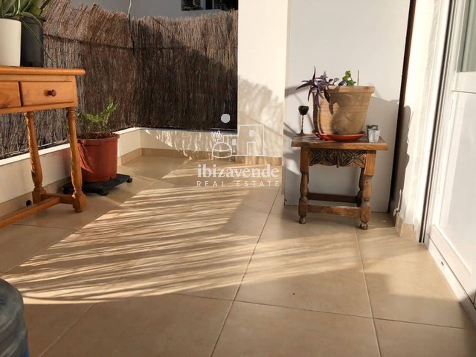 3 bedroom Flat for rent in Ibiza / Eivissa town - € 4,000 (Ref: 9872365)