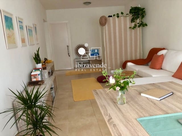 3 bedroom Flat for rent in Ibiza / Eivissa town - € 4,000 (Ref: 9872365)