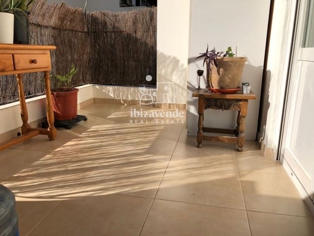 3 bedroom Flat for rent in Ibiza / Eivissa town - € 4,000 (Ref: 9872365)