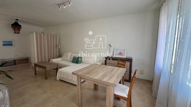 3 makuuhuone Asunto vuokrattavana paikassa Ibiza kaupunki - 2 500 € (Ref: 9872365)