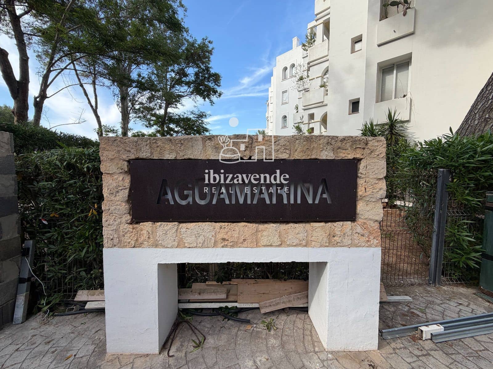 2 sypialnia Mieszkanie do wynajęcia w Cala Llenya z basenem garażem - 3 000 € (Ref: 9877438)