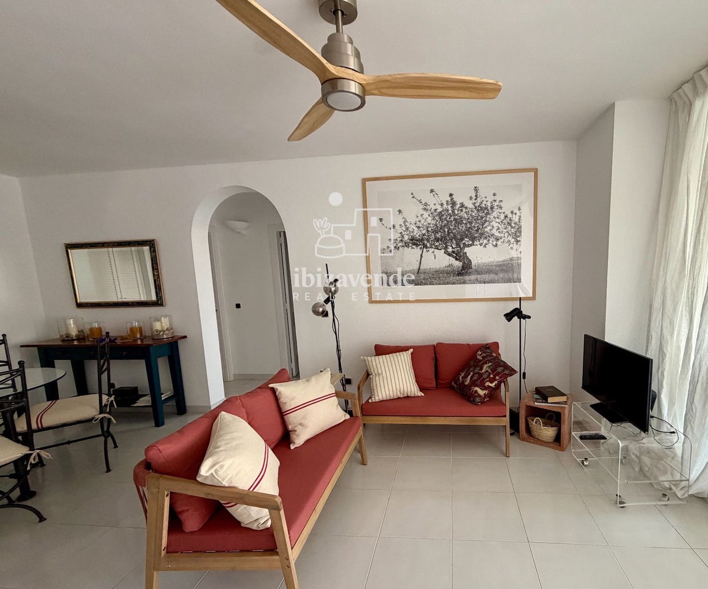 2 bedroom Flat for rent in Cala Llenya with pool garage - € 3,000 (Ref: 9877438)