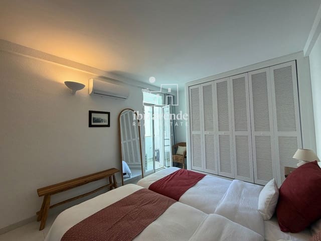 2 makuuhuone Asunto vuokrattavana paikassa Cala Llenya, Santa Eulalia / Santa Eularia mukana uima-altaan - 2 300 € (Ref: 9877438)