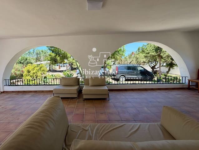 3 soveværelse Villa til leje i Sant Antoni de Portmany med garage - € 3.500 (Ref: 9890937)