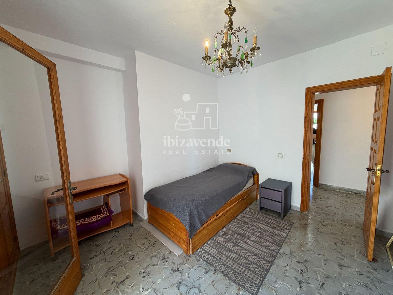 2 soveværelse Villa til leje i Cala d'en Bou med garage - € 3.500 (Ref: 9891037)