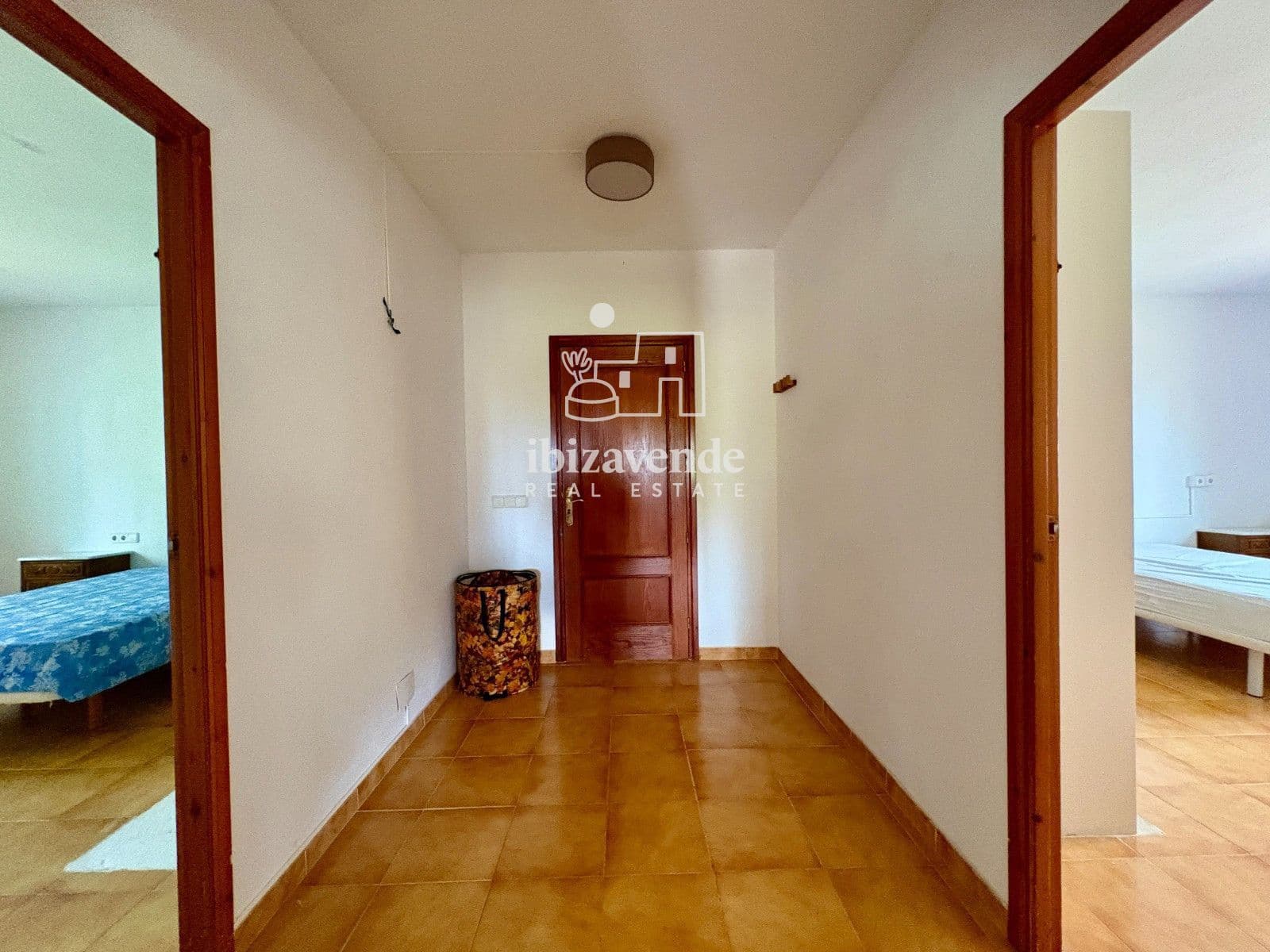 2 bedroom Villa for sale in Sant Jordi de Ses Salines - € 1,600,000 (Ref: 9895128)