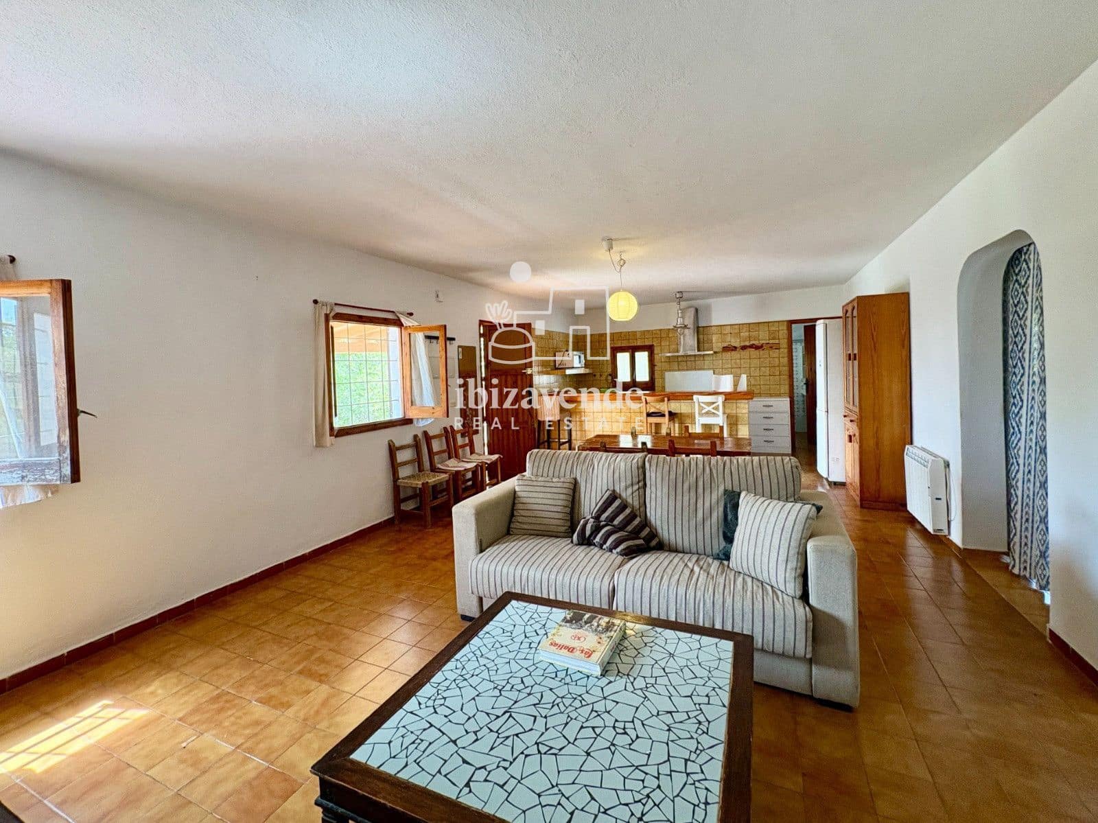 2 bedroom Villa for sale in Sant Jordi de Ses Salines - € 1,600,000 (Ref: 9895128)