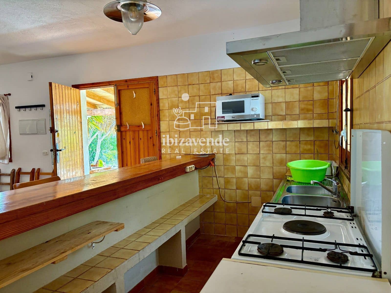 2 bedroom Villa for sale in Sant Jordi de Ses Salines - € 1,600,000 (Ref: 9895128)