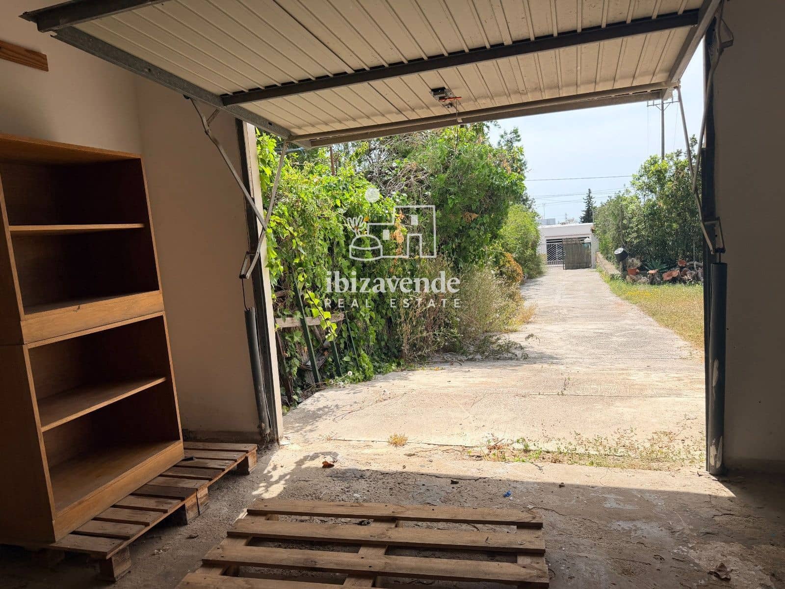 2 bedroom Villa for sale in Sant Jordi de Ses Salines - € 1,600,000 (Ref: 9895128)