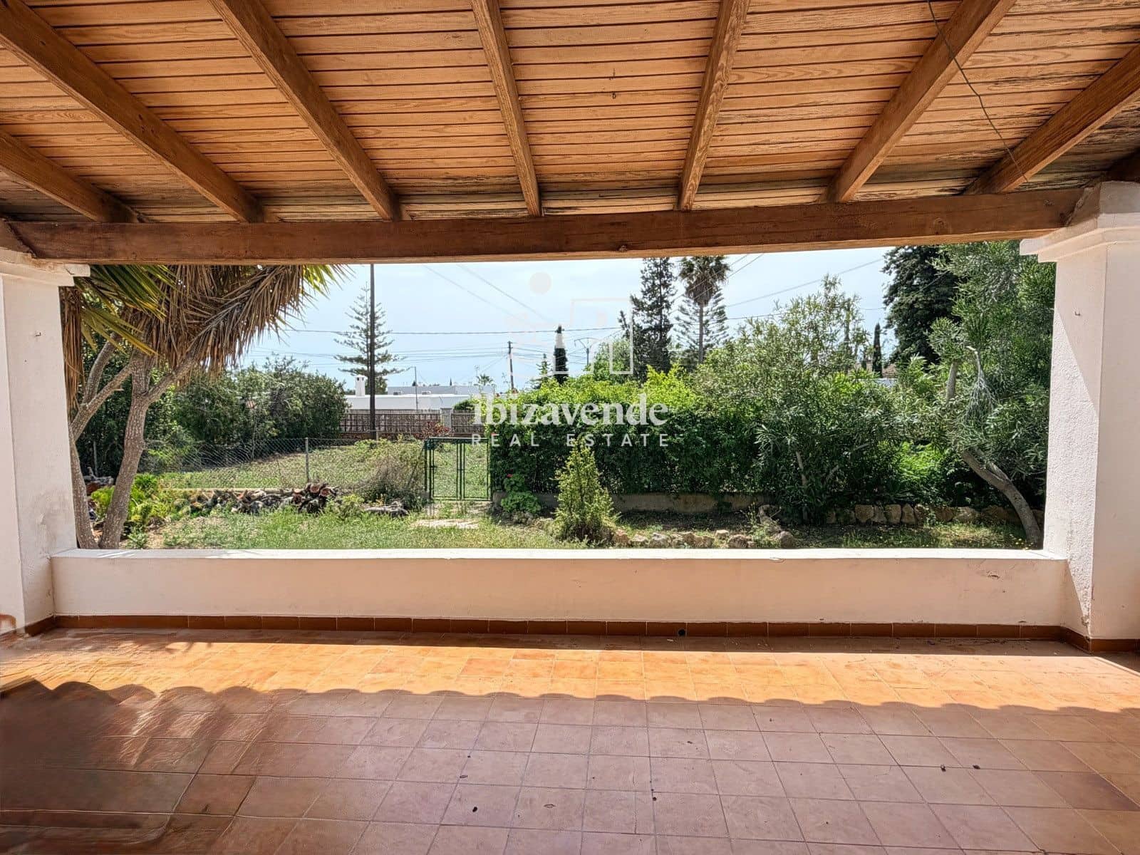 2 bedroom Villa for sale in Sant Jordi de Ses Salines - € 1,600,000 (Ref: 9895128)