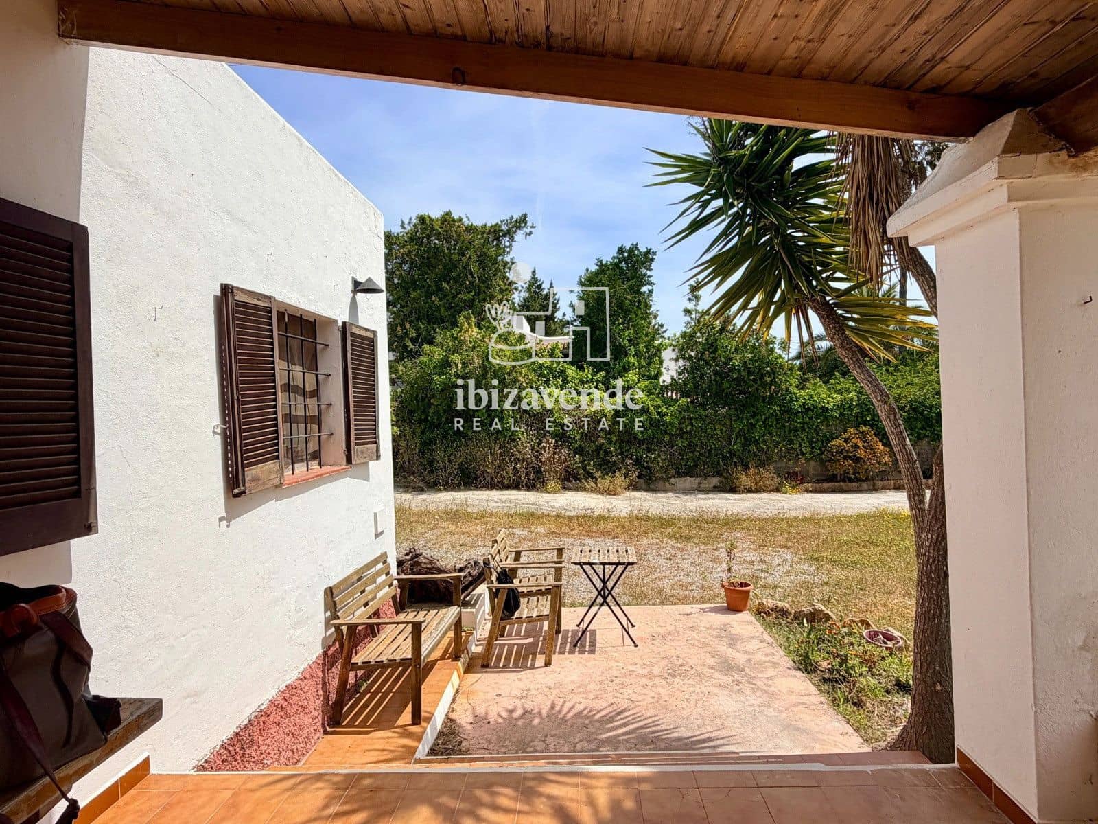 2 bedroom Villa for sale in Sant Jordi de Ses Salines - € 1,600,000 (Ref: 9895128)