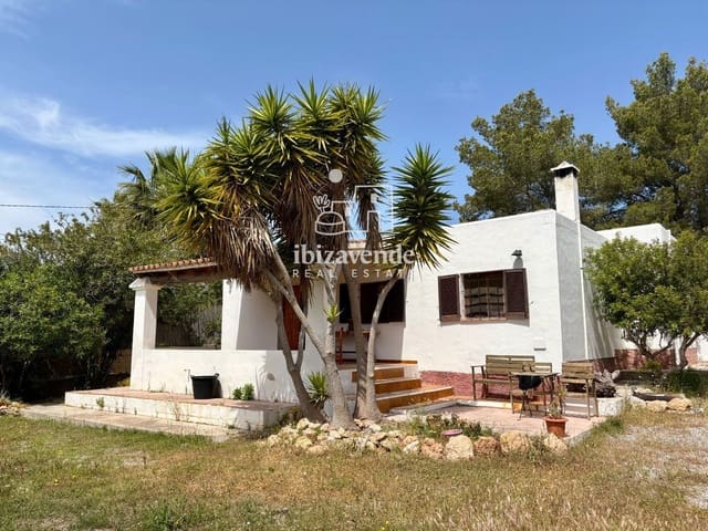 2 bedroom Villa for sale in Sant Jordi de Ses Salines, San Jose / Sant Josep de Sa Talaia - € 1,600,000 (Ref: 9895128)