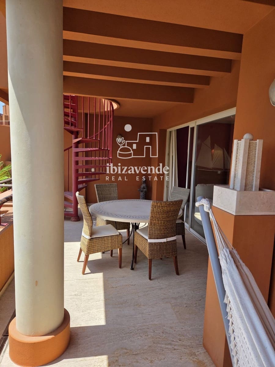 2 bedroom Flat for sale in Roca Llisa with pool garage - € 990,000 (Ref: 9898364)