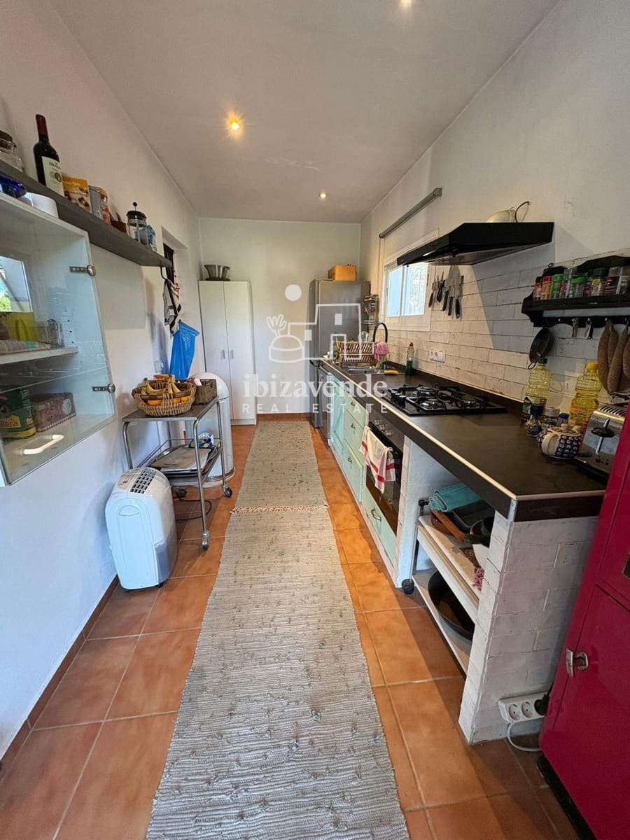 1 quarto Moradia para arrendar em Santa Eulalia / Santa Eularia com piscina garagem - 1 700 € (Ref: 9905312)
