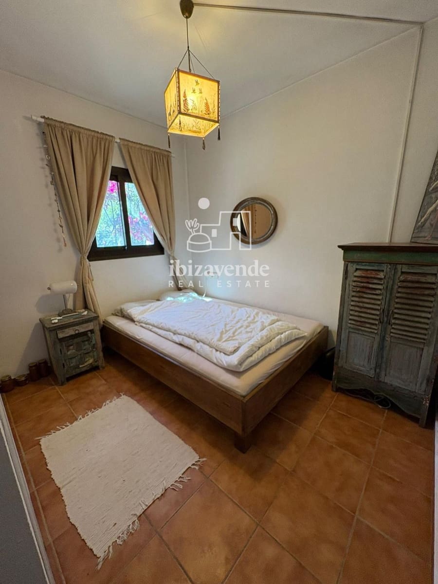 1 quarto Moradia para arrendar em Santa Eulalia / Santa Eularia com piscina garagem - 1 700 € (Ref: 9905312)