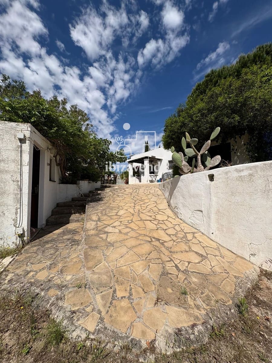 1 quarto Moradia para arrendar em Santa Eulalia / Santa Eularia com piscina garagem - 1 700 € (Ref: 9905312)