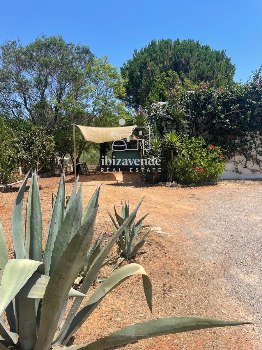 1 quarto Moradia para arrendar em Santa Eulalia / Santa Eularia com piscina garagem - 1 700 € (Ref: 9905312)