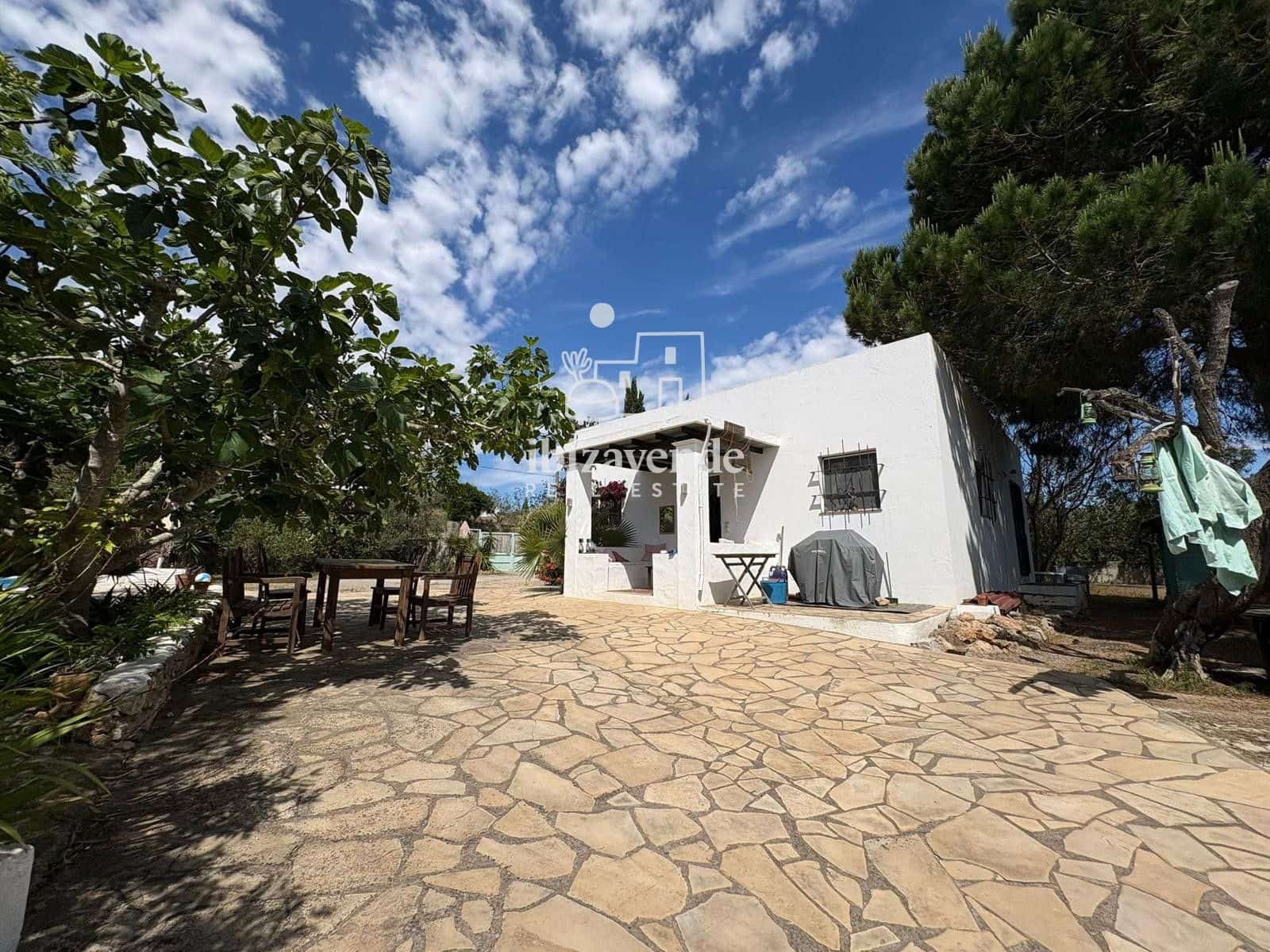 1 quarto Moradia para arrendar em Santa Eulalia / Santa Eularia com piscina garagem - 1 700 € (Ref: 9905312)