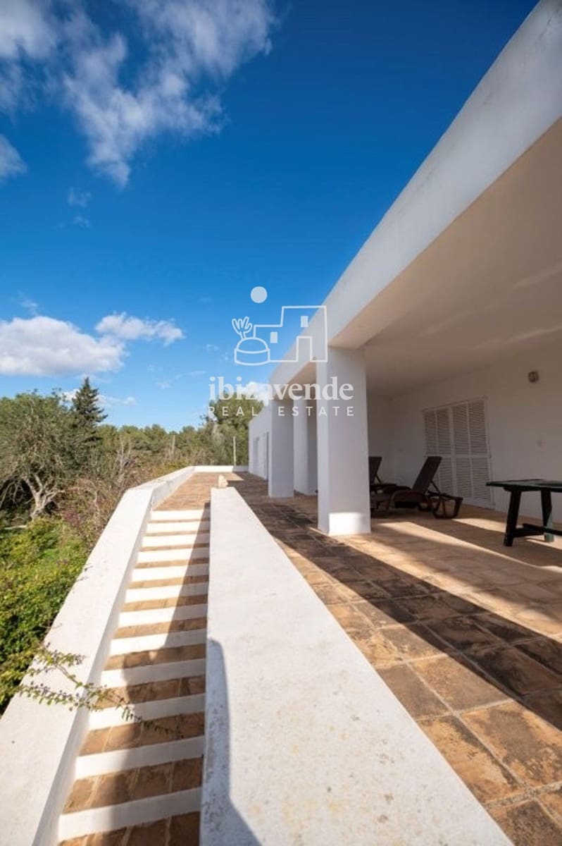 Villa te koop in Roca Llisa met zwembad garage - € 3.200.000 (Ref: 9918983)