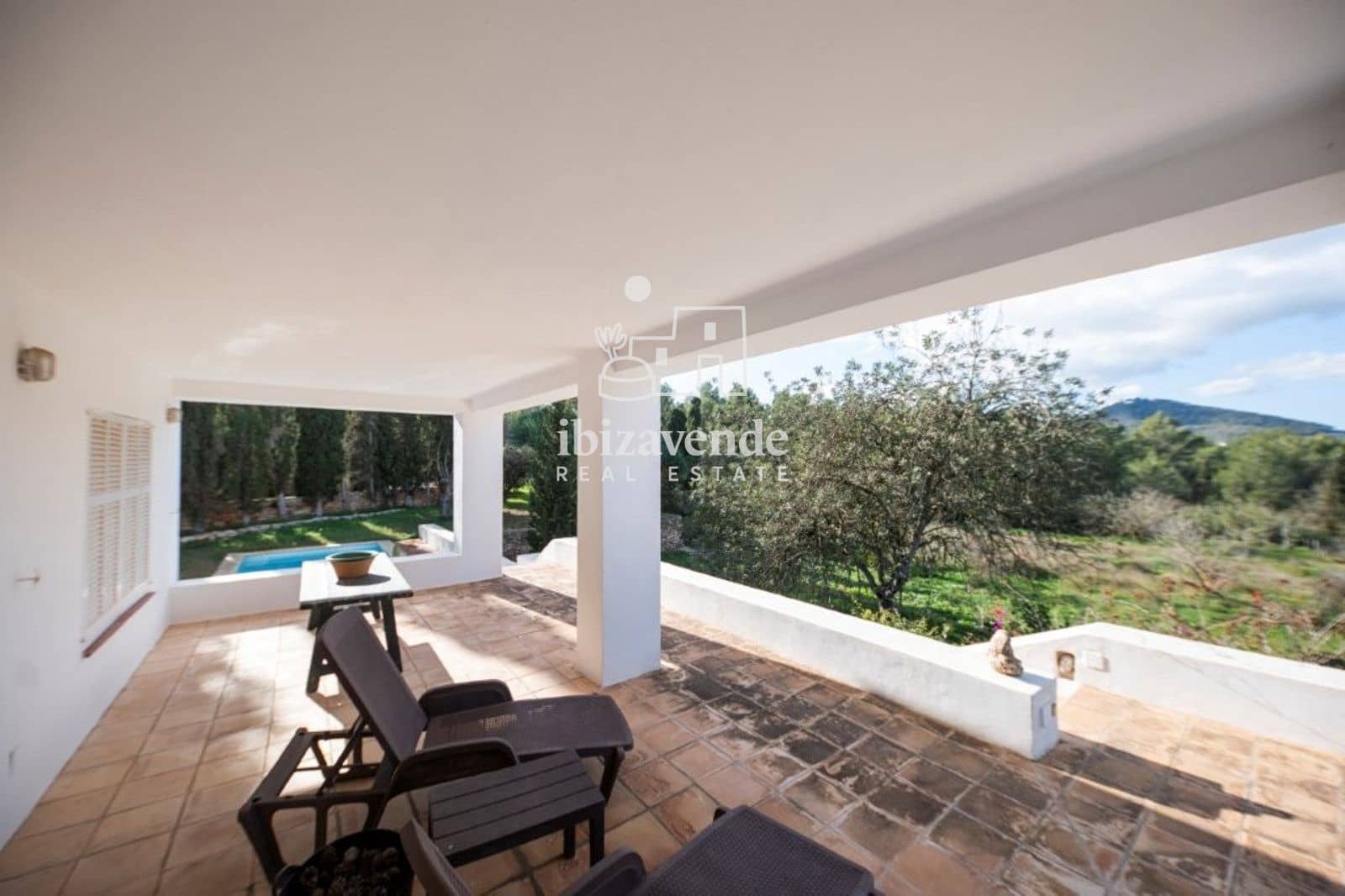 Villa te koop in Roca Llisa met zwembad garage - € 3.200.000 (Ref: 9918983)