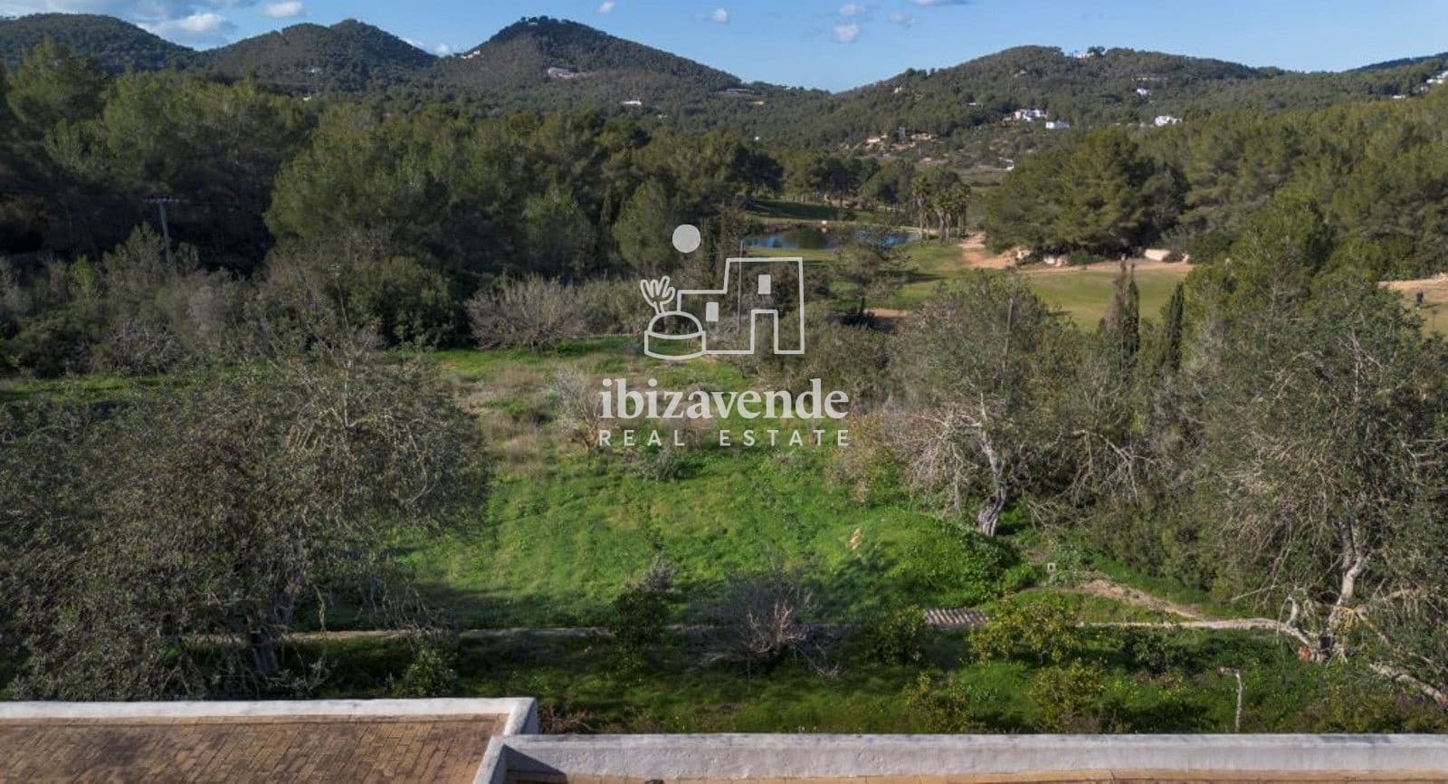 Villa te koop in Roca Llisa met zwembad garage - € 3.200.000 (Ref: 9918983)