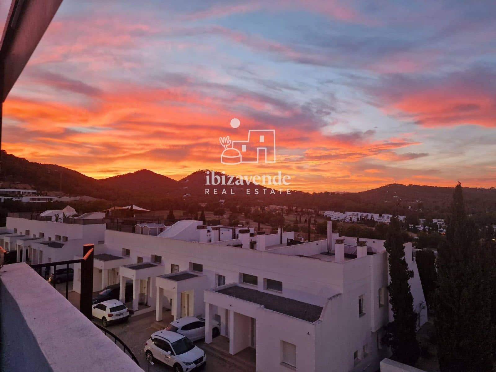 3 slaapkamer Flat te koop in Roca Llisa met zwembad garage - € 870.000 (Ref: 9922920)
