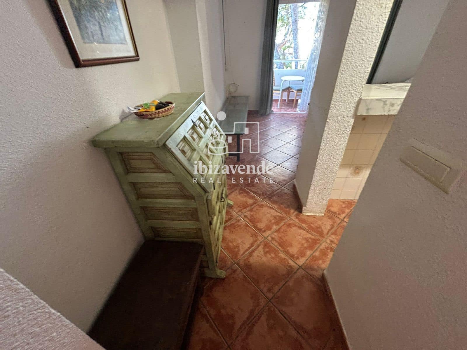 Appartement de 1 chambre à louer à Cala Llonga avec piscine garage - 1 800 € (Ref: 9932150)