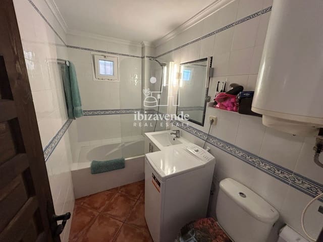 Appartement de 1 chambre à louer à Cala Llonga, Santa Eulalia / Santa Eularia avec piscine garage - 1 800 € (Ref: 9932150)