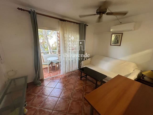 Appartement de 1 chambre à louer à Cala Llonga, Santa Eulalia / Santa Eularia avec piscine garage - 1 800 € (Ref: 9932150)