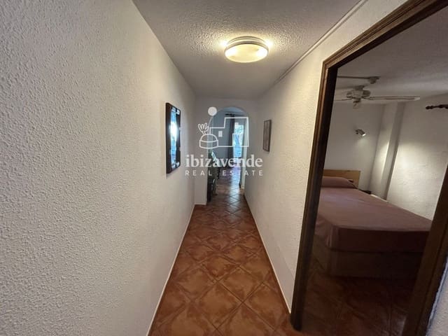 Appartement de 1 chambre à louer à Cala Llonga, Santa Eulalia / Santa Eularia avec piscine garage - 1 800 € (Ref: 9932150)
