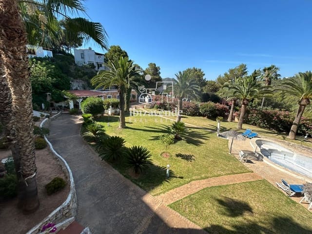 Appartement de 1 chambre à louer à Cala Llonga, Santa Eulalia / Santa Eularia avec piscine garage - 1 800 € (Ref: 9932150)