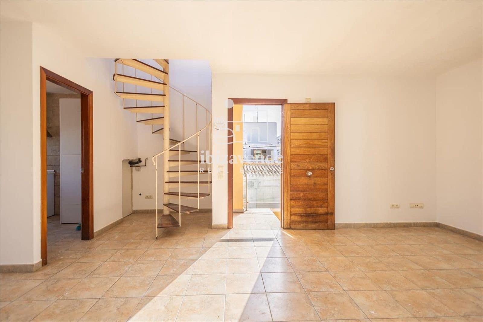 2 bedroom Flat for sale in Ibiza / Eivissa town - € 499,000 (Ref: 9944920)