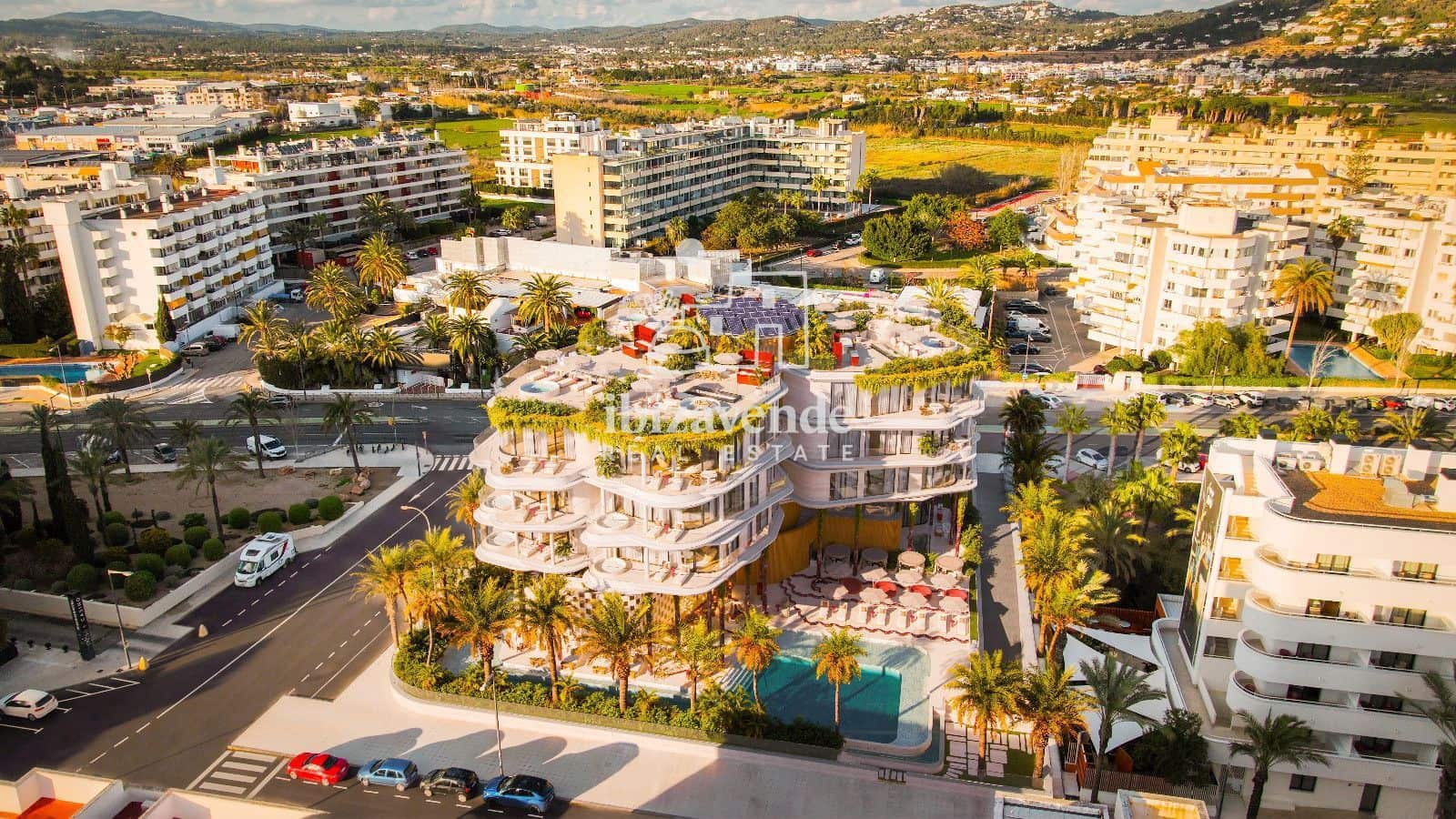 1 sypialnia Penthouse na sprzedaż w Miasto Ibiza / Eivissa z basenem garażem - 3 020 909 € (Ref: 9950132)