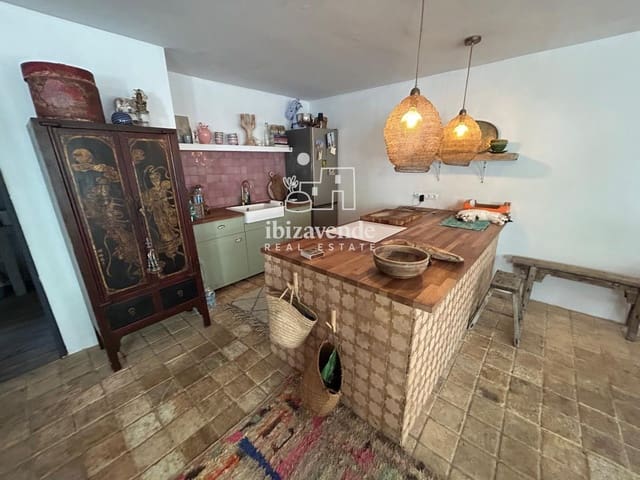 1 sypialnia Willa na sprzedaż w Sant Rafael de Sa Creu, Sant Antoni de Portmany z basenem - 1 500 000 € (Ref: 9953051)