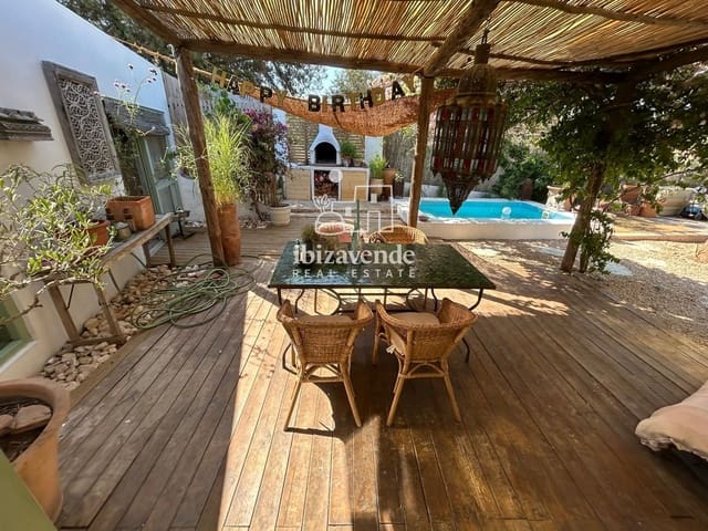 1 sypialnia Willa na sprzedaż w Sant Rafael de Sa Creu, Sant Antoni de Portmany z basenem - 1 500 000 € (Ref: 9953051)