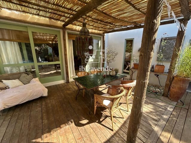 1 sypialnia Willa na sprzedaż w Sant Rafael de Sa Creu, Sant Antoni de Portmany z basenem - 1 500 000 € (Ref: 9953051)