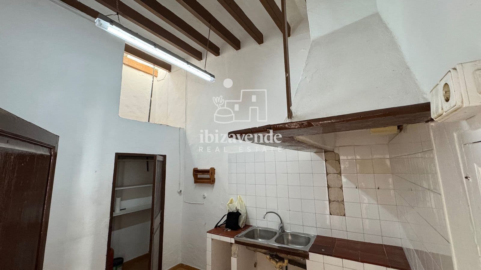 3 bedroom Flat for sale in Ibiza / Eivissa town - € 660,000 (Ref: 9953210)