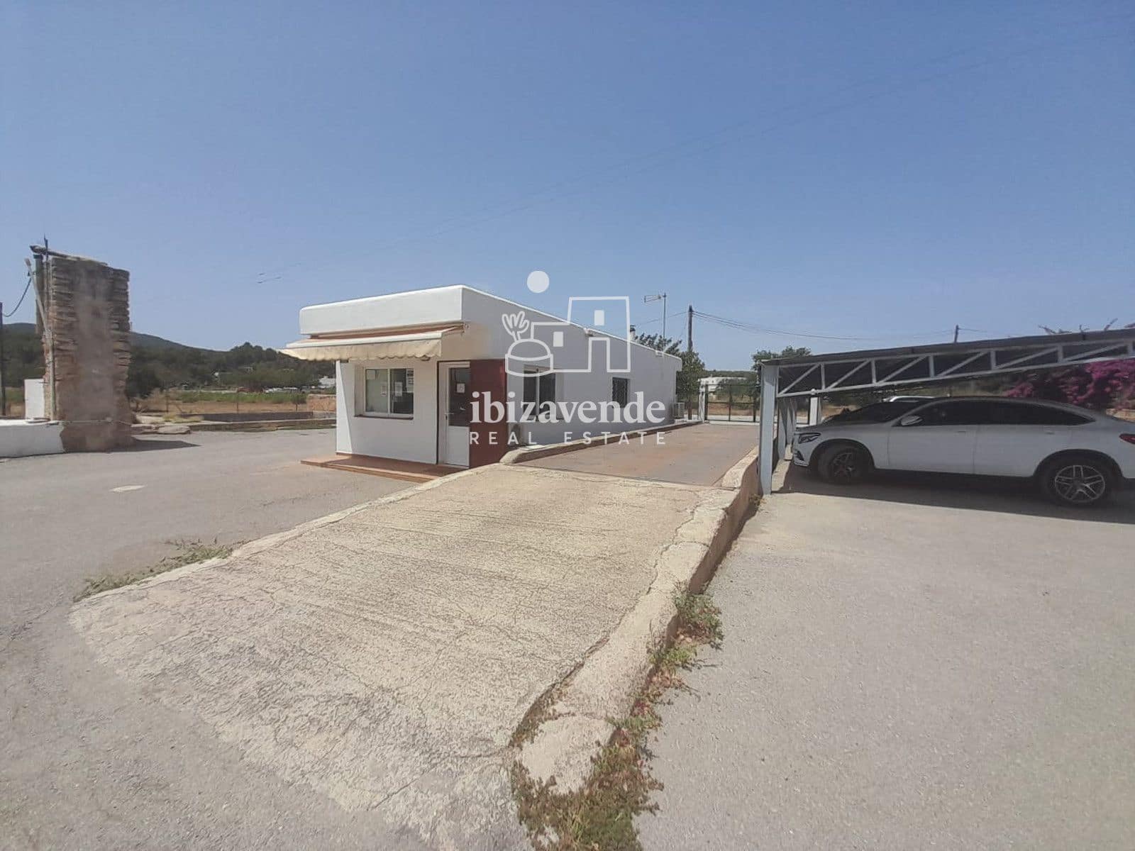 Commercial for rent in Sant Llorenc de Balafia with garage - € 18,000 (Ref: 9961606)