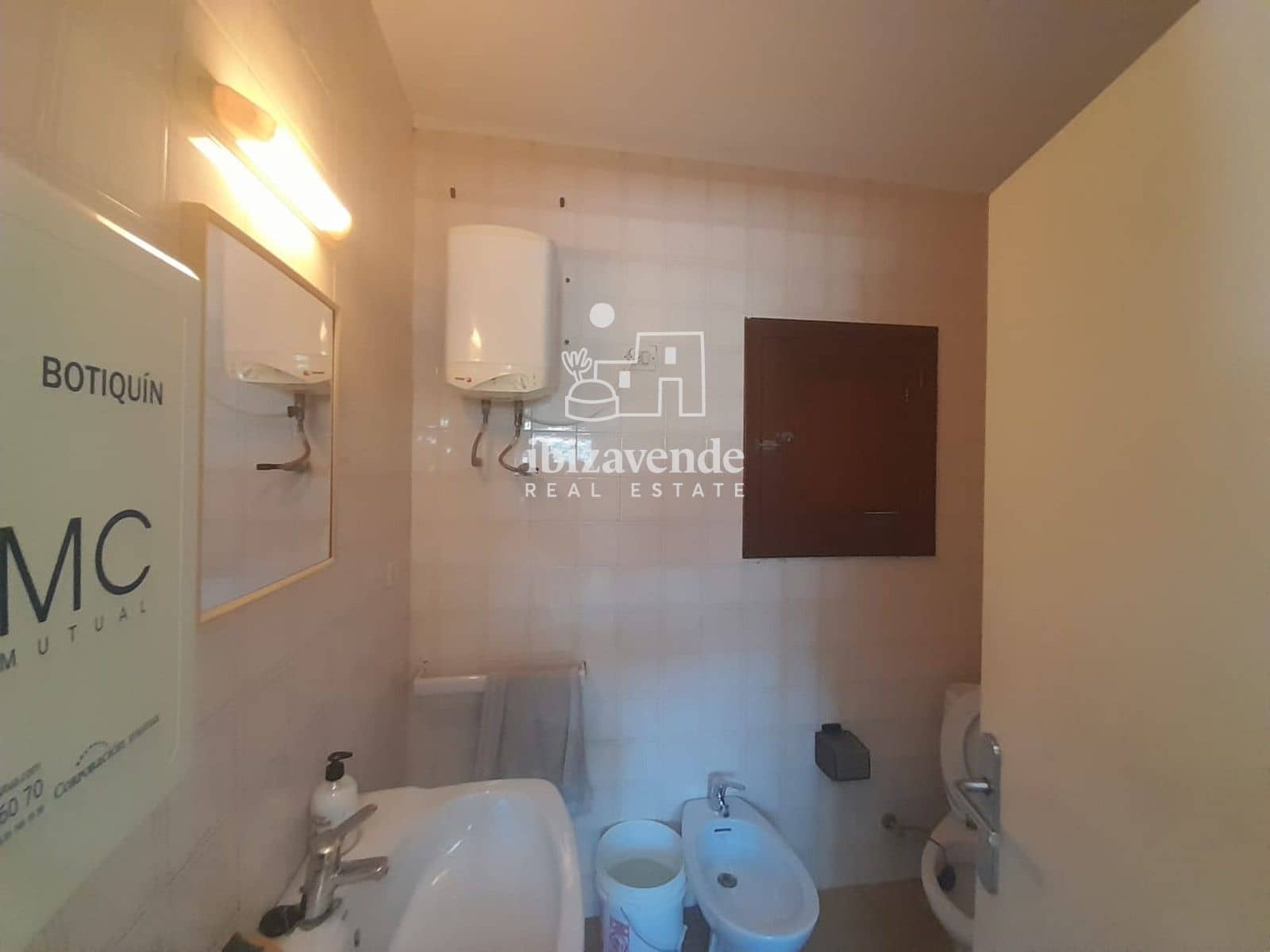 Commercial for rent in Sant Llorenc de Balafia with garage - € 18,000 (Ref: 9961606)