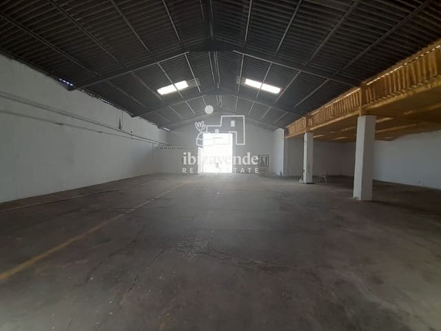 Comercial para arrendar em Sant Llorenç de Balafia, Sant Joan de Labritja com garagem - 18 000 € (Ref: 9961606)