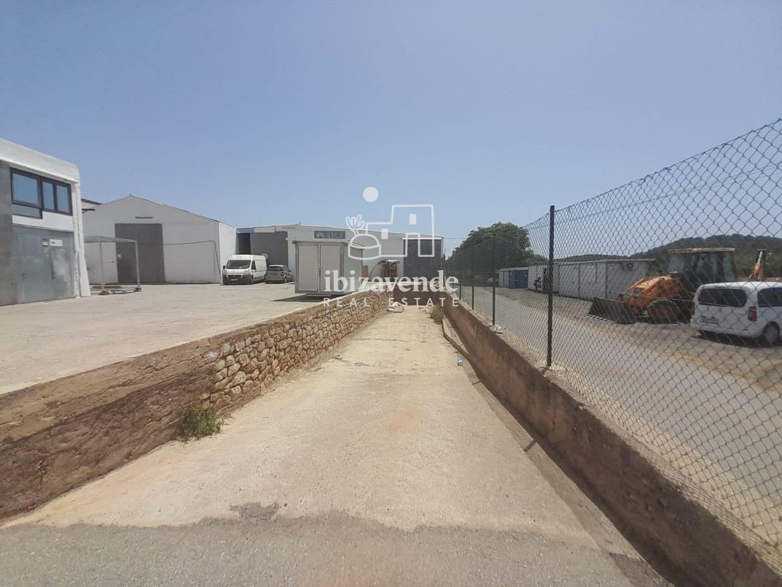 Commercial for rent in Sant Llorenc de Balafia with garage - € 18,000 (Ref: 9961606)