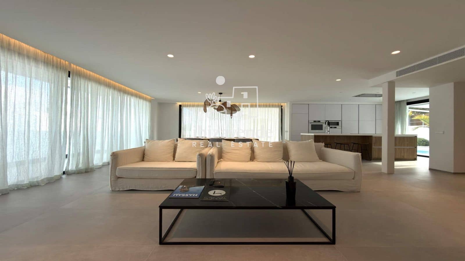 5 bedroom Villa for sale in Nuestra Senora de Jesus with pool garage - € 2,470,000 (Ref: 9965670)
